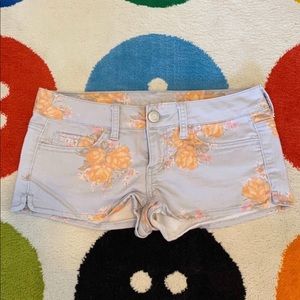 AE Shorts Sz. 4